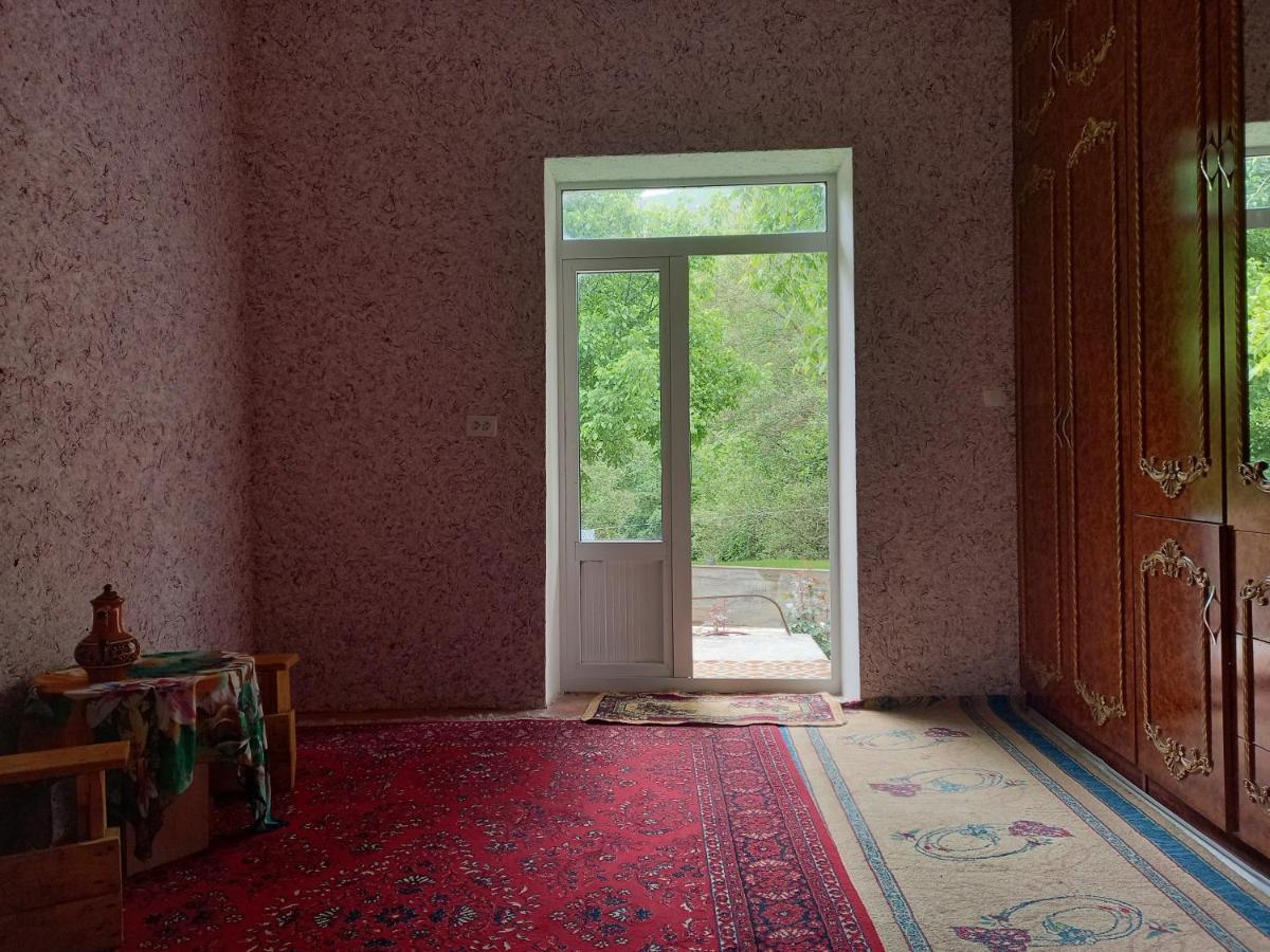 Forest Guest House Mirzakishlak Buitenkant foto